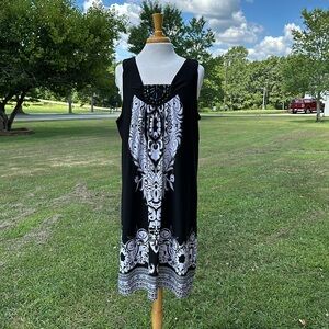 Black and white dress